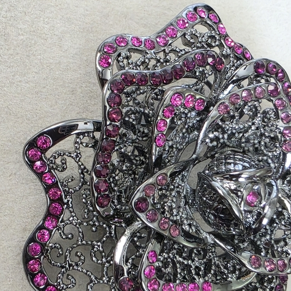 Gunmetal Silver Rose Flower Brooch Pin with Purple And Fuschia Pink Stones - Picture 4 of 8